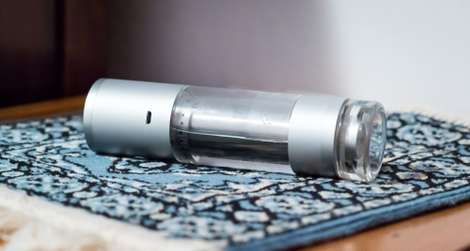 Illustration for article titled This Bong Vape Is Not Only Ridiculous, It’s Smooth as Hell
